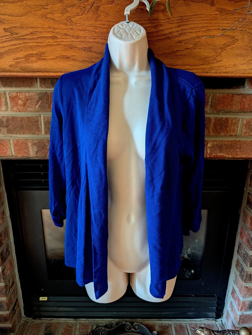 Massini super soft royal blue 3/4 sleeve cardigan size large